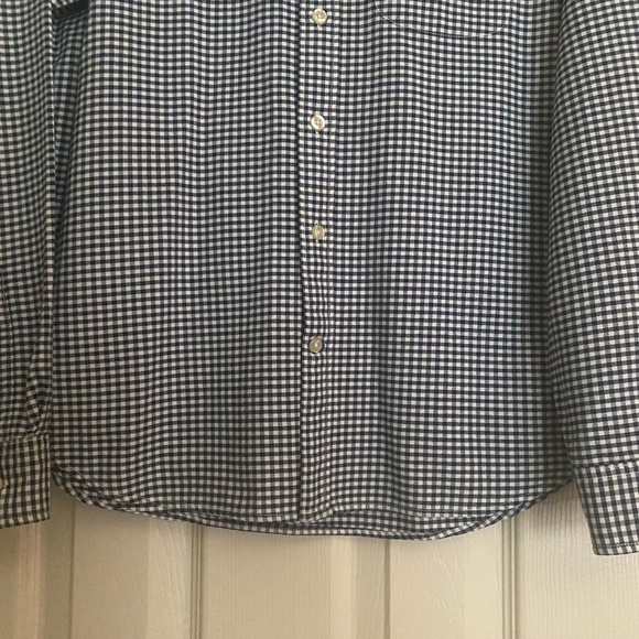 Men's GAP Navy Checkered Button Down Shirt - Picture 13 of 16